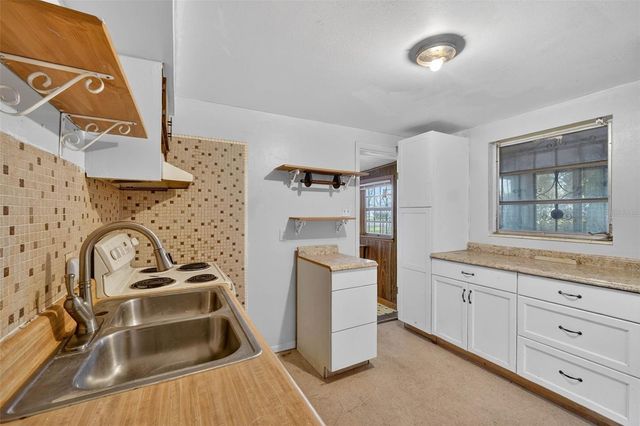 614 SPRUCE STREET, Plant City, FL 33563