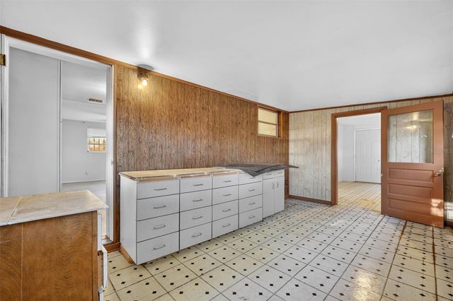 614 SPRUCE STREET, Plant City, FL 33563