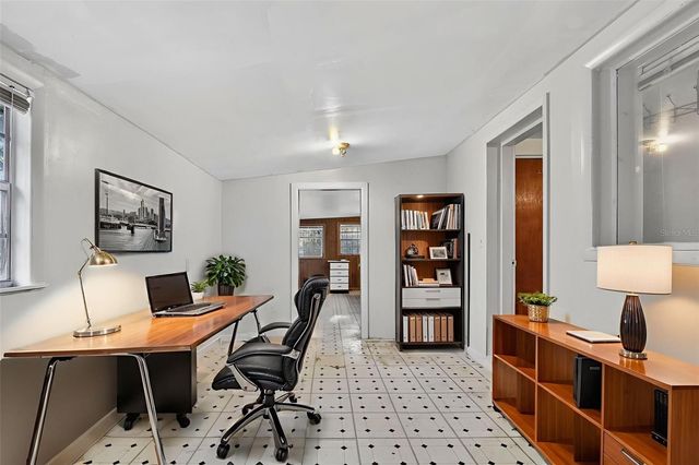 614 SPRUCE STREET, Plant City, FL 33563