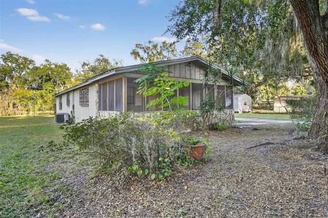 614 SPRUCE STREET, Plant City, FL 33563