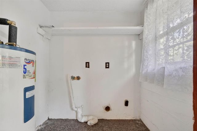 614 SPRUCE STREET, Plant City, FL 33563