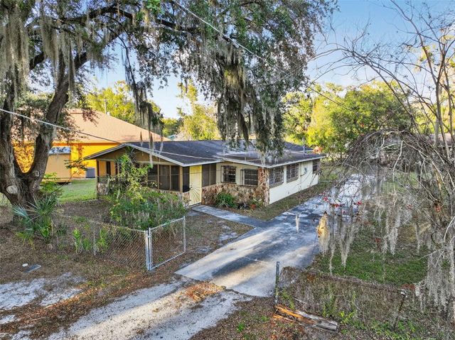 614 SPRUCE STREET, Plant City, FL 33563