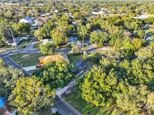 614 SPRUCE STREET, Plant City, FL 33563