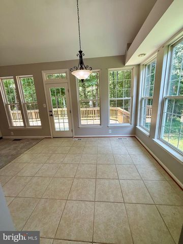 3915 CARLYLE CT, Fredericksburg, VA 22408