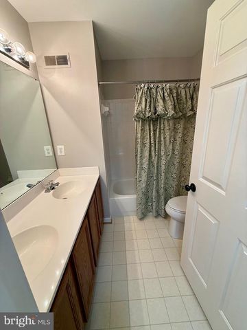 3915 CARLYLE CT, Fredericksburg, VA 22408