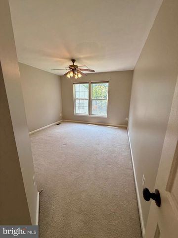 3915 CARLYLE CT, Fredericksburg, VA 22408