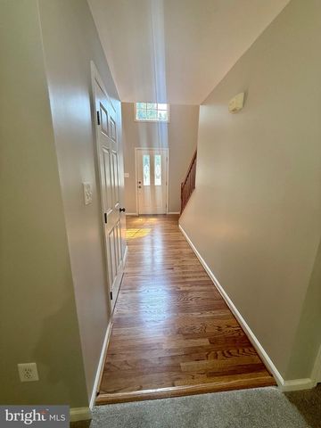 3915 CARLYLE CT, Fredericksburg, VA 22408