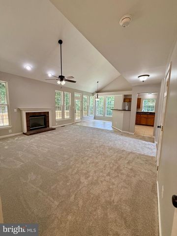 3915 CARLYLE CT, Fredericksburg, VA 22408