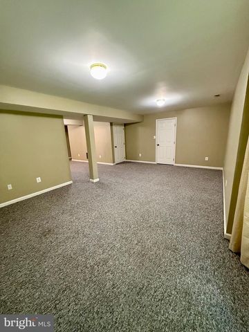 3915 CARLYLE CT, Fredericksburg, VA 22408