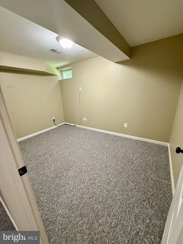 3915 CARLYLE CT, Fredericksburg, VA 22408