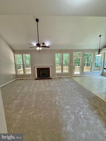 3915 CARLYLE CT, Fredericksburg, VA 22408