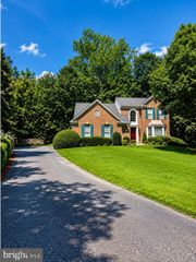 3915 CARLYLE CT, Fredericksburg, VA 22408