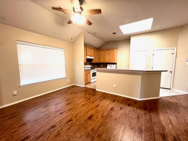 1249 Sandpiper, Aubrey, TX 76227