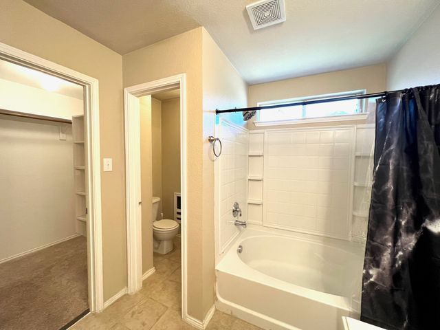 1249 Sandpiper, Aubrey, TX 76227