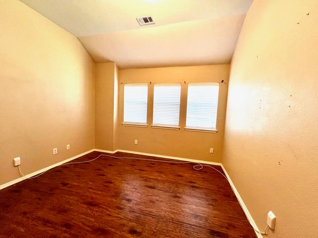 1249 Sandpiper, Aubrey, TX 76227