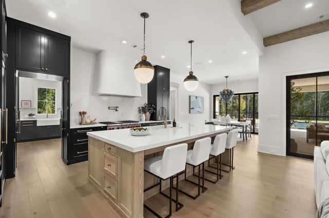 113 Hickory Flat Rd, Alpharetta, GA 30004