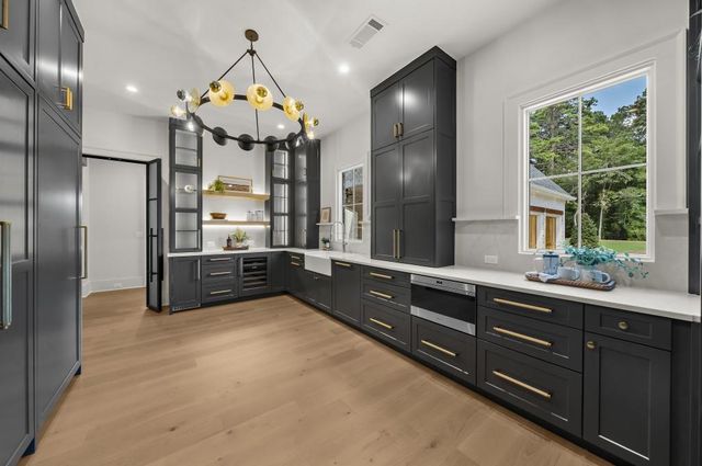 113 Hickory Flat Rd, Alpharetta, GA 30004