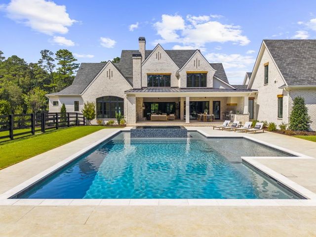 113 Hickory Flat Rd, Alpharetta, GA 30004