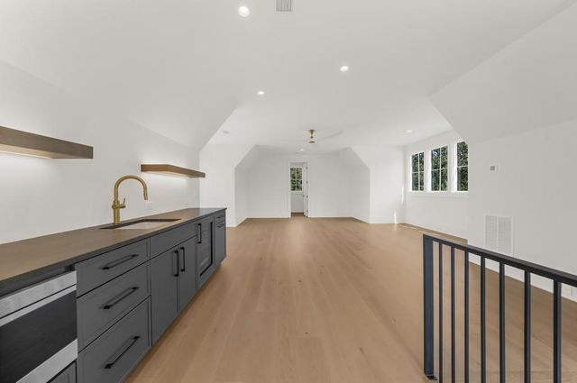 113 Hickory Flat Rd, Alpharetta, GA 30004