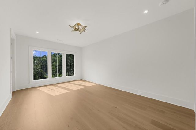 113 Hickory Flat Rd, Alpharetta, GA 30004