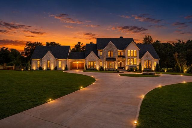 113 Hickory Flat Rd, Alpharetta, GA 30004