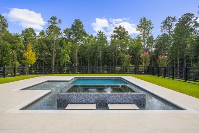 113 Hickory Flat Rd, Alpharetta, GA 30004