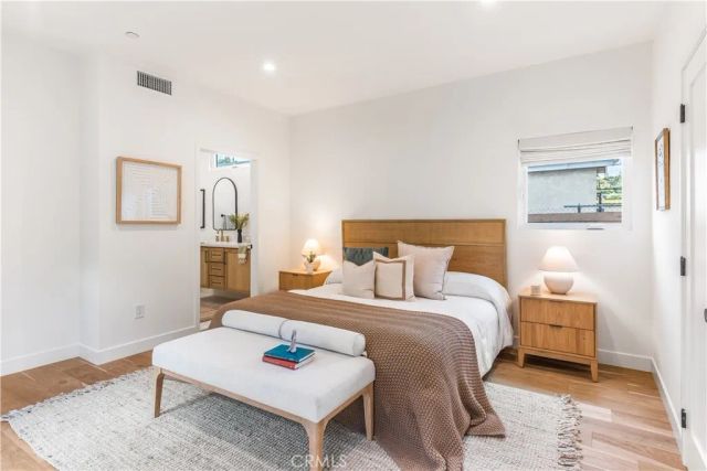 2420 Riverdale, Los Angeles, CA 90031