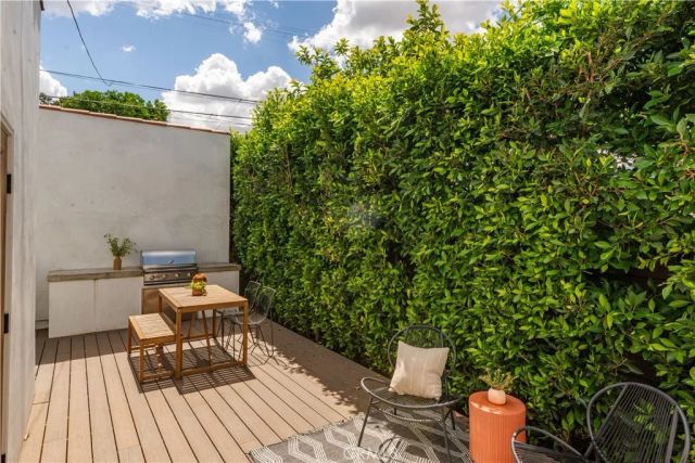 2420 Riverdale, Los Angeles, CA 90031