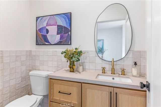 2420 Riverdale, Los Angeles, CA 90031