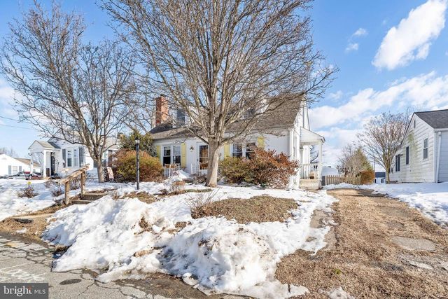 304 HOLLINGSWORTH ST, Elkton, MD 21921