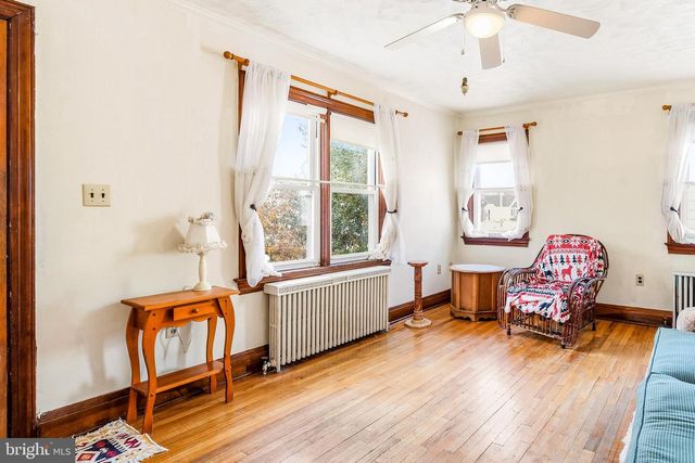 304 HOLLINGSWORTH ST, Elkton, MD 21921