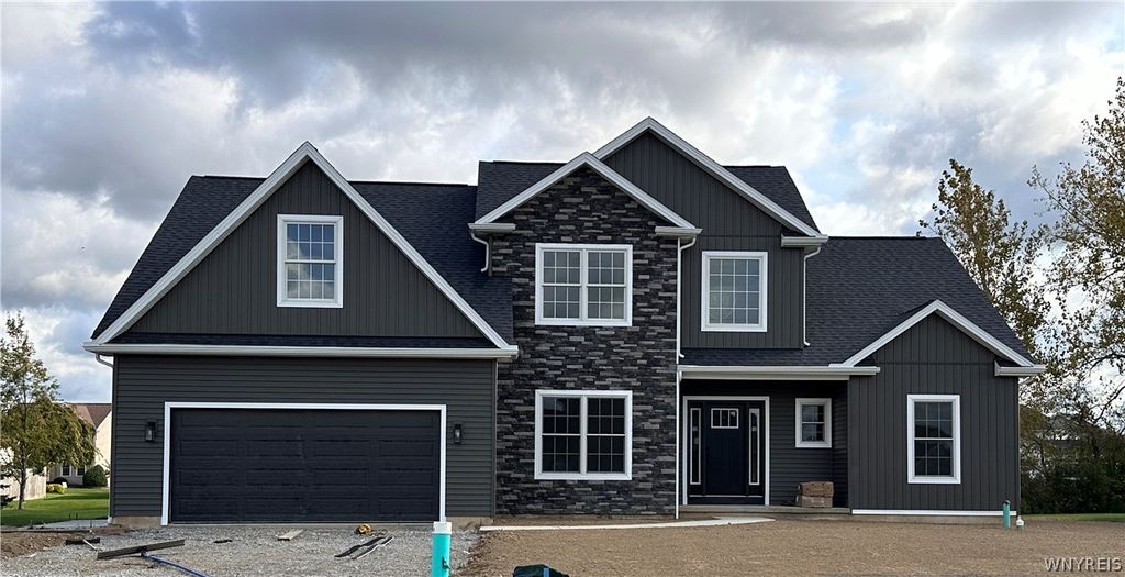 11591 Clarence Center Road, Newstead, NY 14001