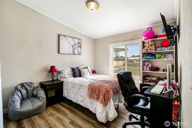 3327 Firouzi Drive NE, Moses Lake, WA 98837