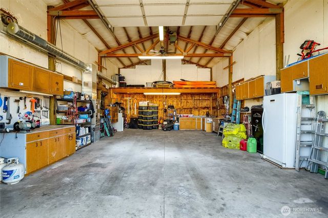 3327 Firouzi Drive NE, Moses Lake, WA 98837