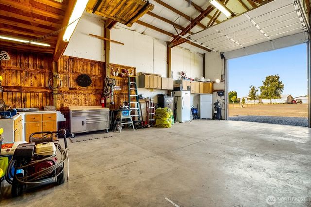 3327 Firouzi Drive NE, Moses Lake, WA 98837
