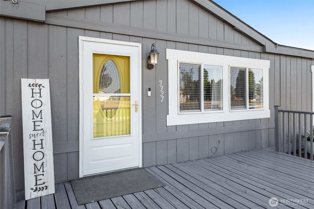 3327 Firouzi Drive NE, Moses Lake, WA 98837