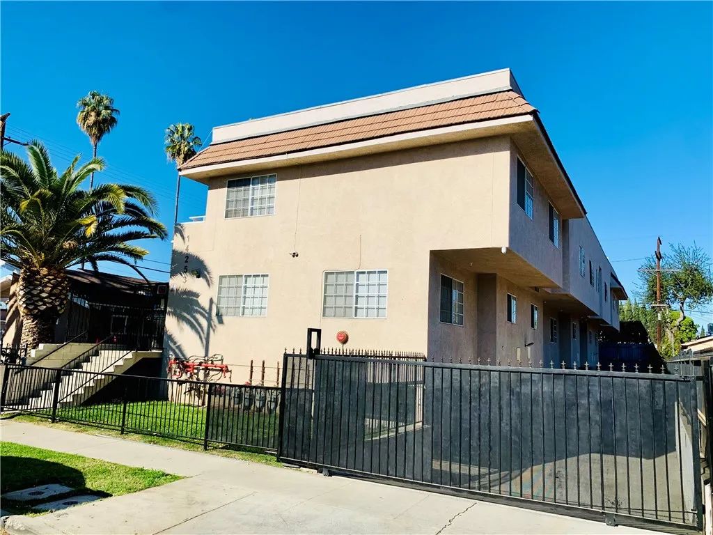 14253 Gilmore Street, Van Nuys, CA 91401