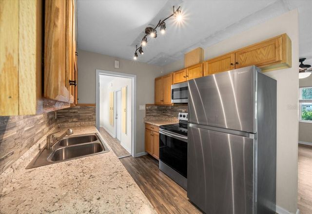 4525 NE 9TH STREET, Ocala, FL 34470