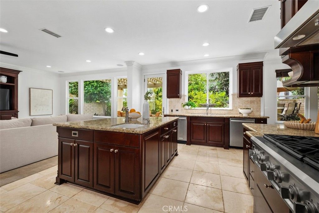 Image 11 of property listing at 24762 Judi Court, Laguna Niguel, CA 92677