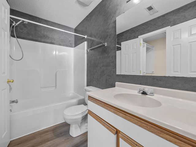 109 Hammett Grove Lane, Greer, SC 29650