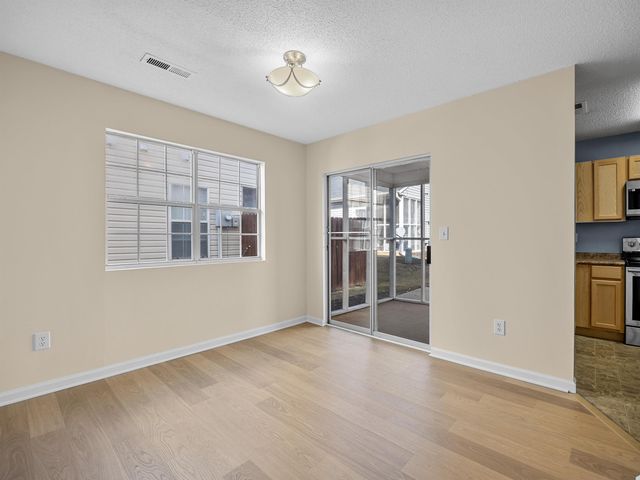 109 Hammett Grove Lane, Greer, SC 29650