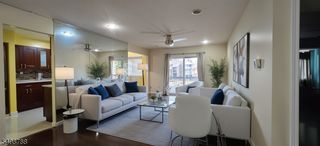 806 Edison Glen Ter 806, Edison Twp., NJ 08837