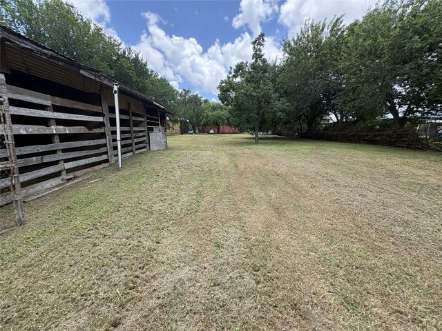 210 Vista Road, Pasadena, TX 77504