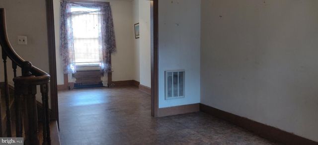 2756 HOWARD ST, Philadelphia, PA 19133