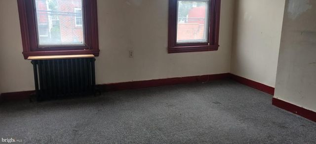 2756 HOWARD ST, Philadelphia, PA 19133