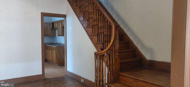 2756 HOWARD ST, Philadelphia, PA 19133