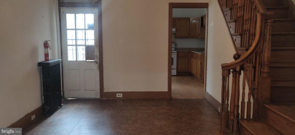 2756 HOWARD ST, Philadelphia, PA 19133 — photo 5