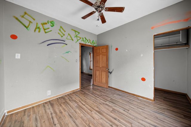 3300 AVENUE A, Council Bluffs, IA 51501