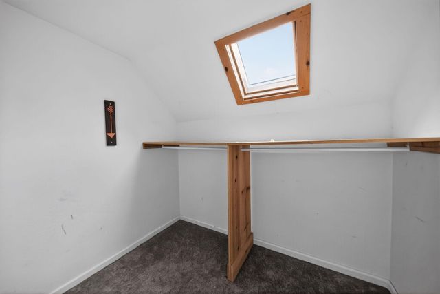 3300 AVENUE A, Council Bluffs, IA 51501