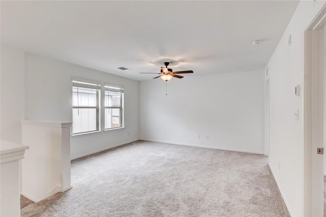 132 Ventura DR, Liberty Hill, TX 78642